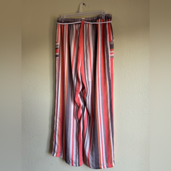 Venus pants - Picture 8 of 10